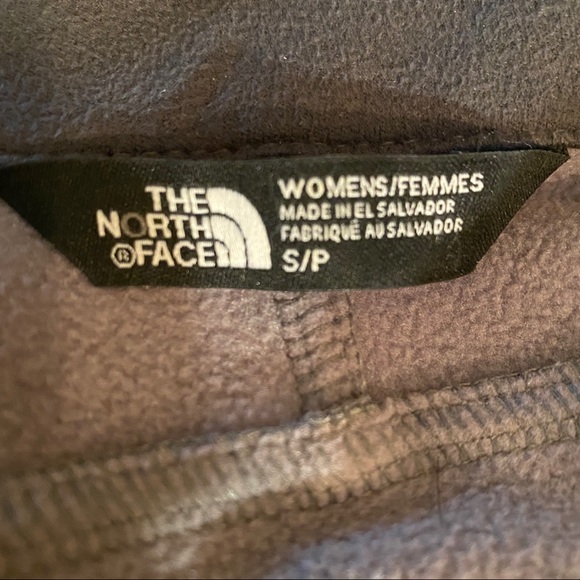 Women’s The North Face Jacket - Picture 4 of 5